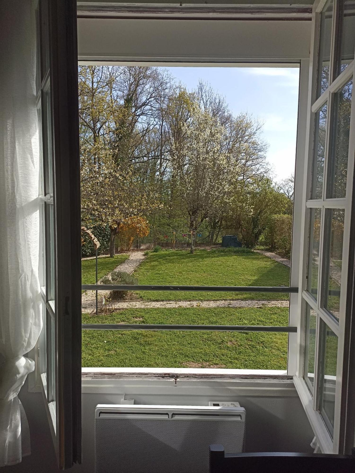 Entre 2 Chateaux Onzain Exterior photo