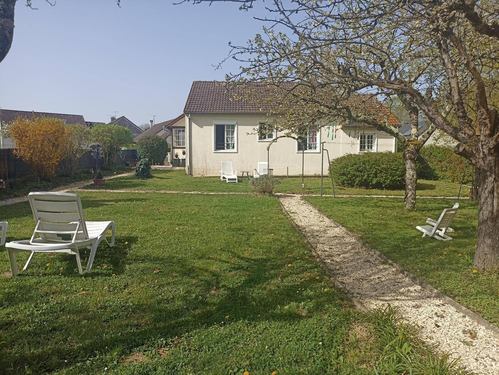 Entre 2 Chateaux Onzain Exterior photo